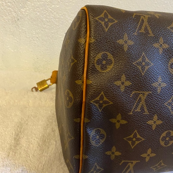 Louis Vuitton Speedy Monogram 35 - Picture 14 of 14